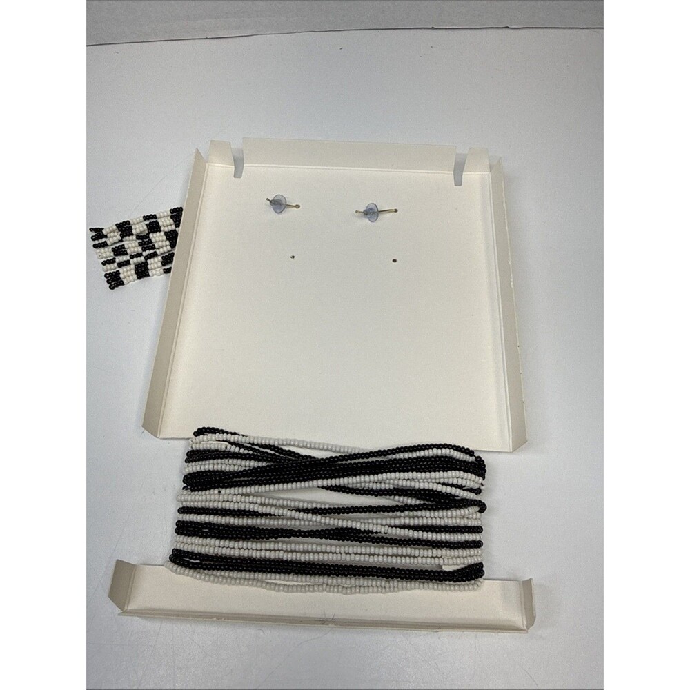 INK + ALLOY Black & White Checkered Beaded Wide Bracelet & Earring Set New - Picture 6 of 7